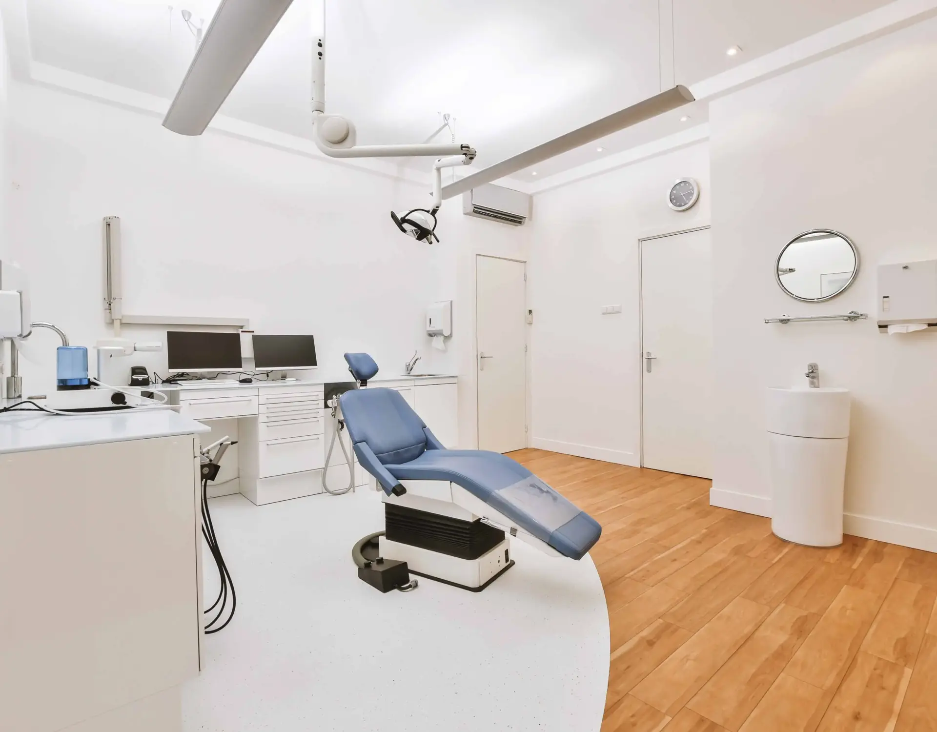 Team collaborating on effective dental marketing strategies for local clinics.